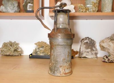 Hornická důlní lampa - akumulátorová lampa typ 520